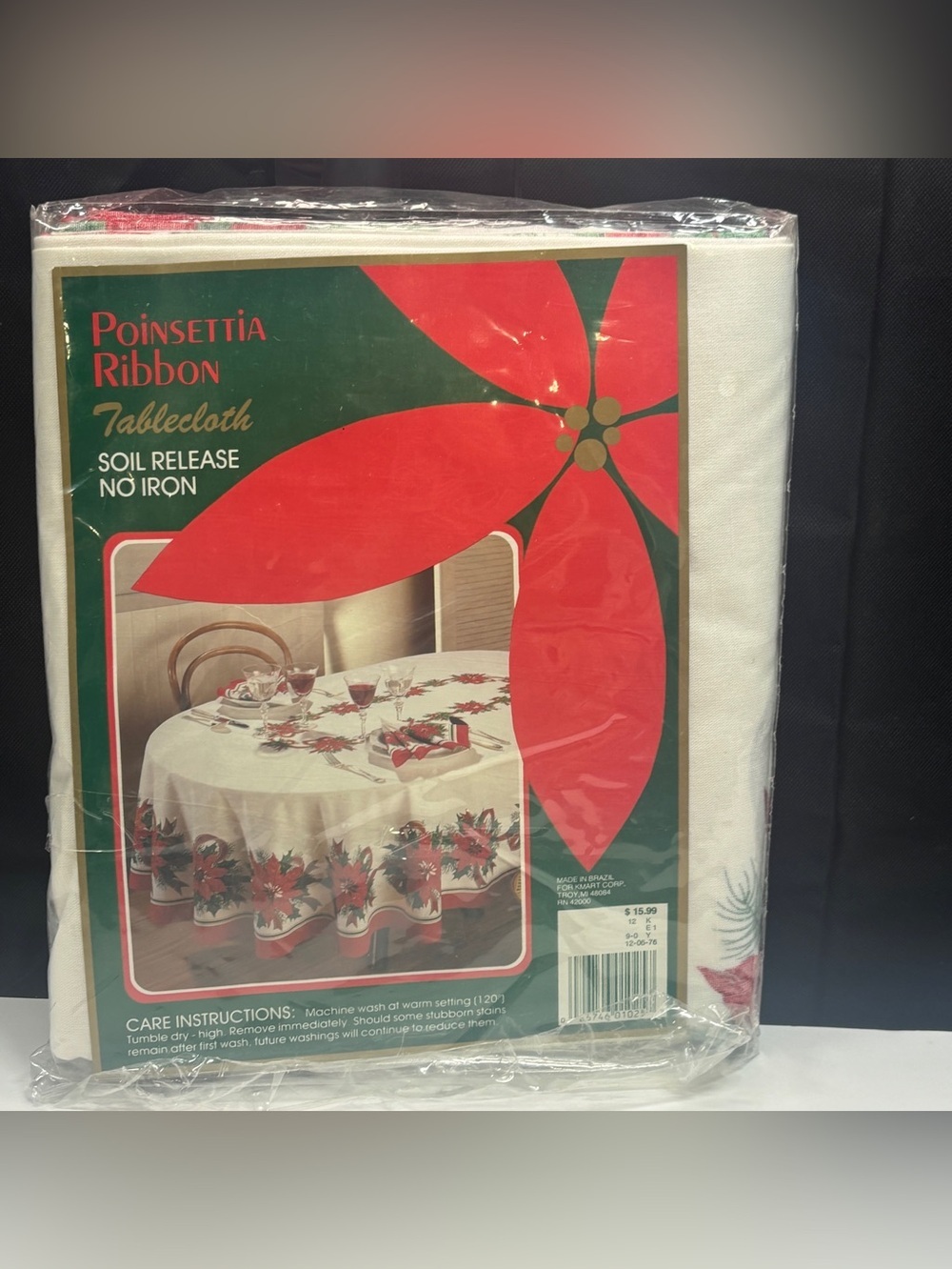 VTG Christmas Tablecloth Poinsettia Ribbon OVAL 60” x 84”